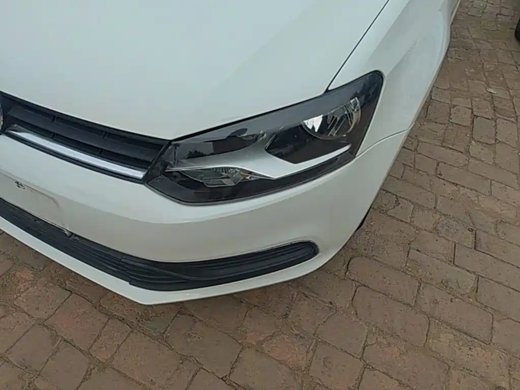 Volkswagen Polo — миниатюра 24