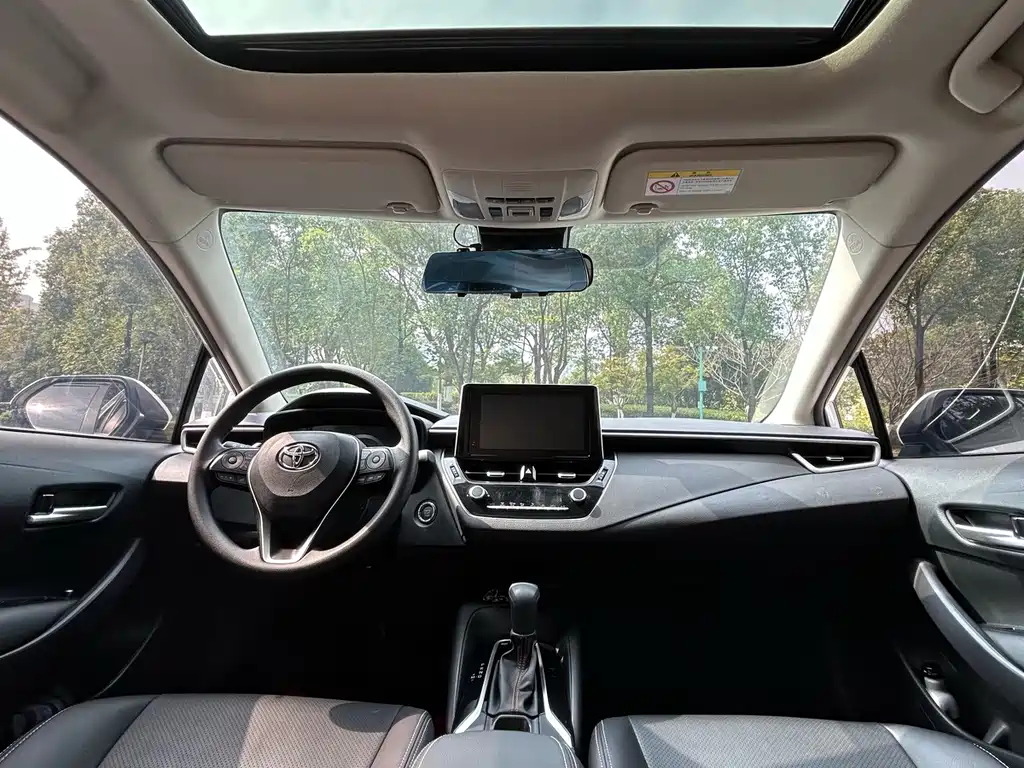 Toyota Corolla — миниатюра 7