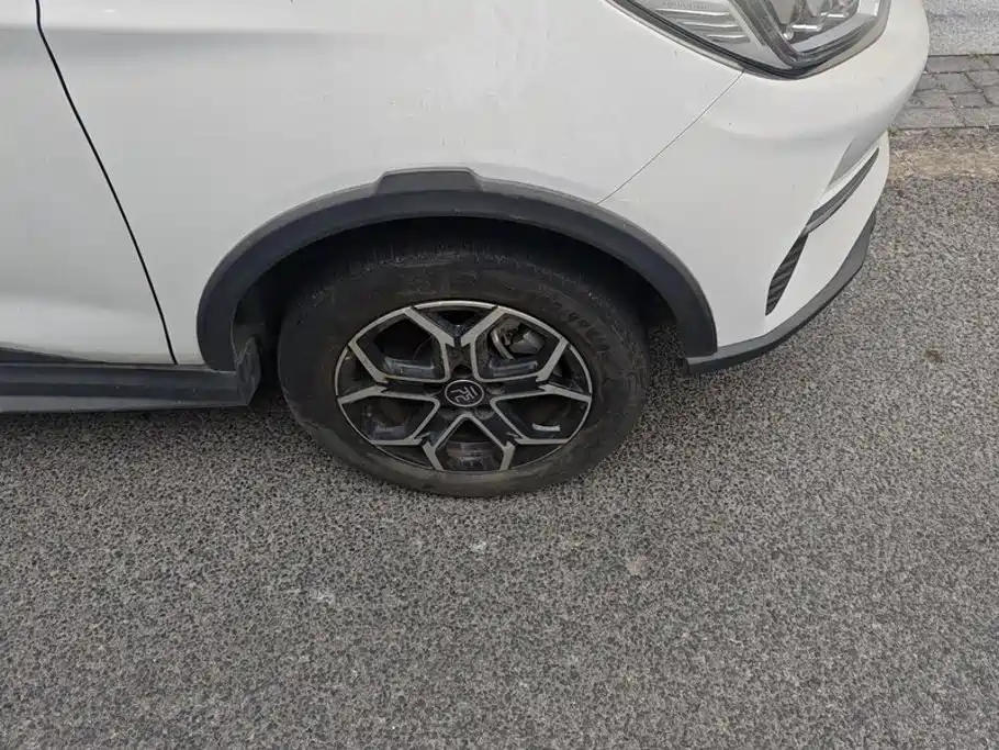 BYD Yuan Pro — миниатюра 6
