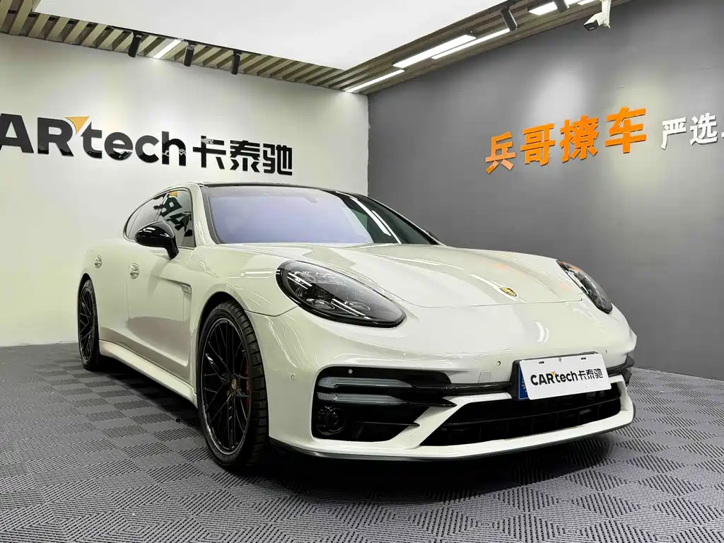 Porsche Panamera 2011