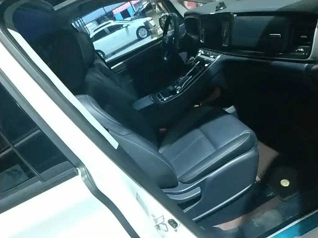 GAC Motor Trumpchi M8 — миниатюра 25