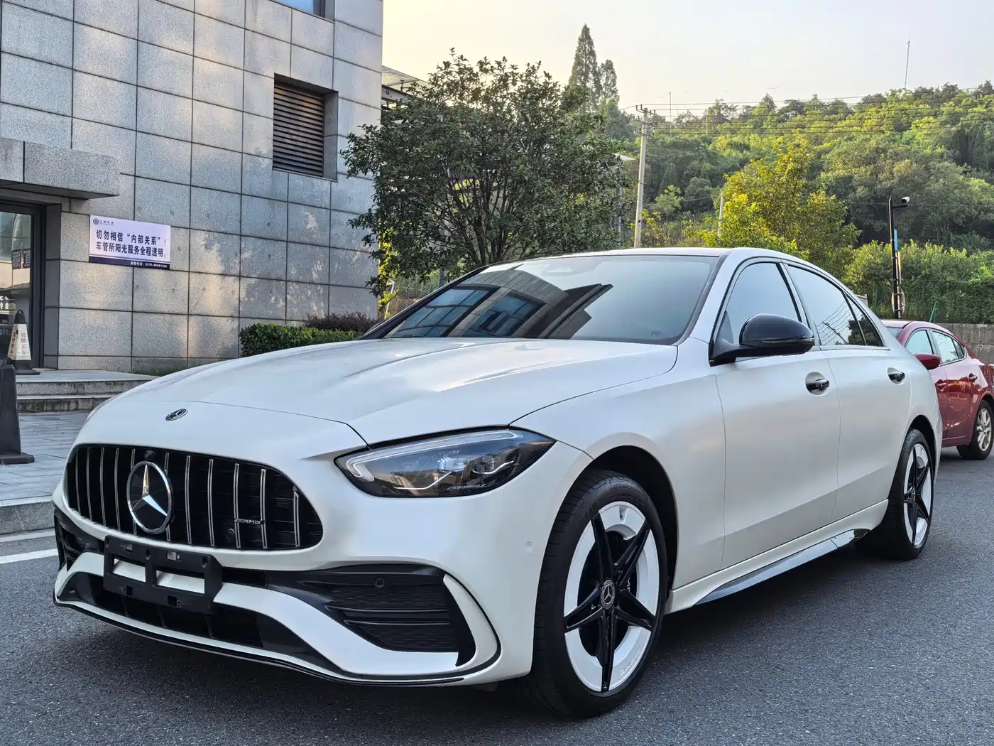 奔驰C级 2023款 C 260 L 皓夜运动版 2023