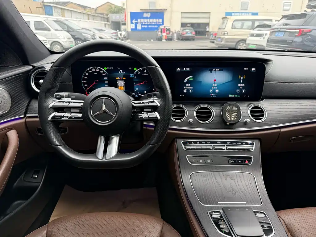Mercedes-Benz E-Class E 2022 E 300 L Sport Luxury