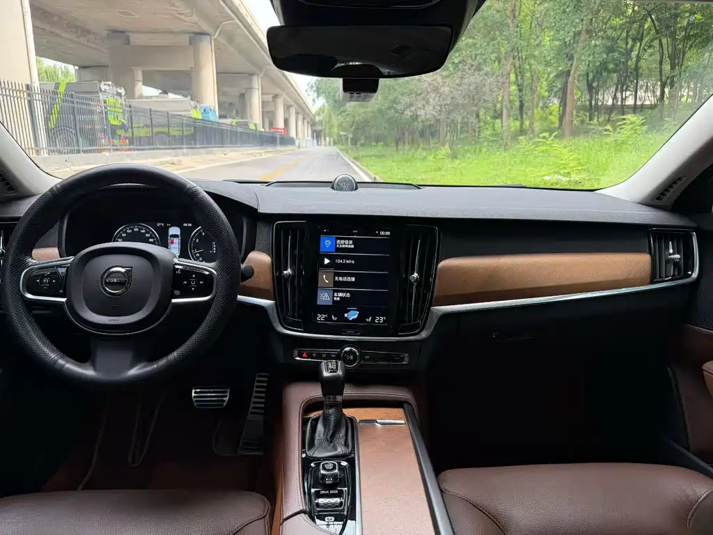 Volvo S90 2020 T5 Luxury