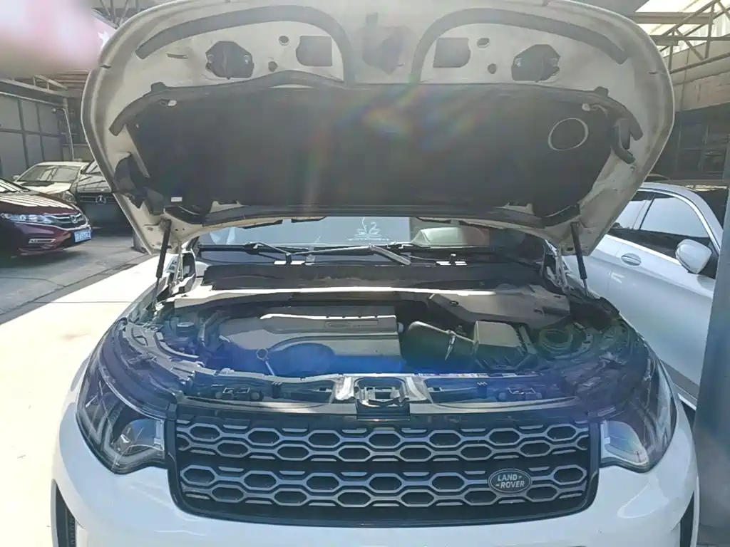 Land Rover Discovery Sport — миниатюра 20