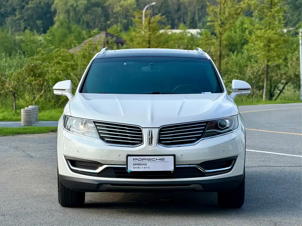 Lincoln MKX — миниатюра 2