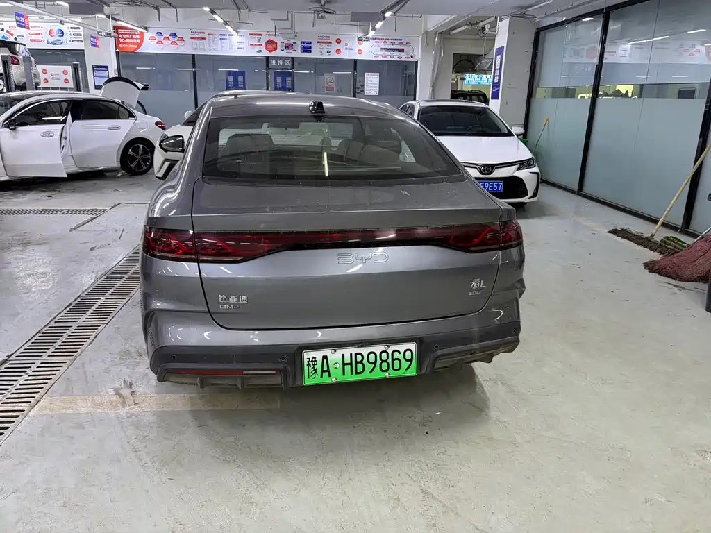 BYD Qin L L 2025 DM-i Smart Drive 80KM