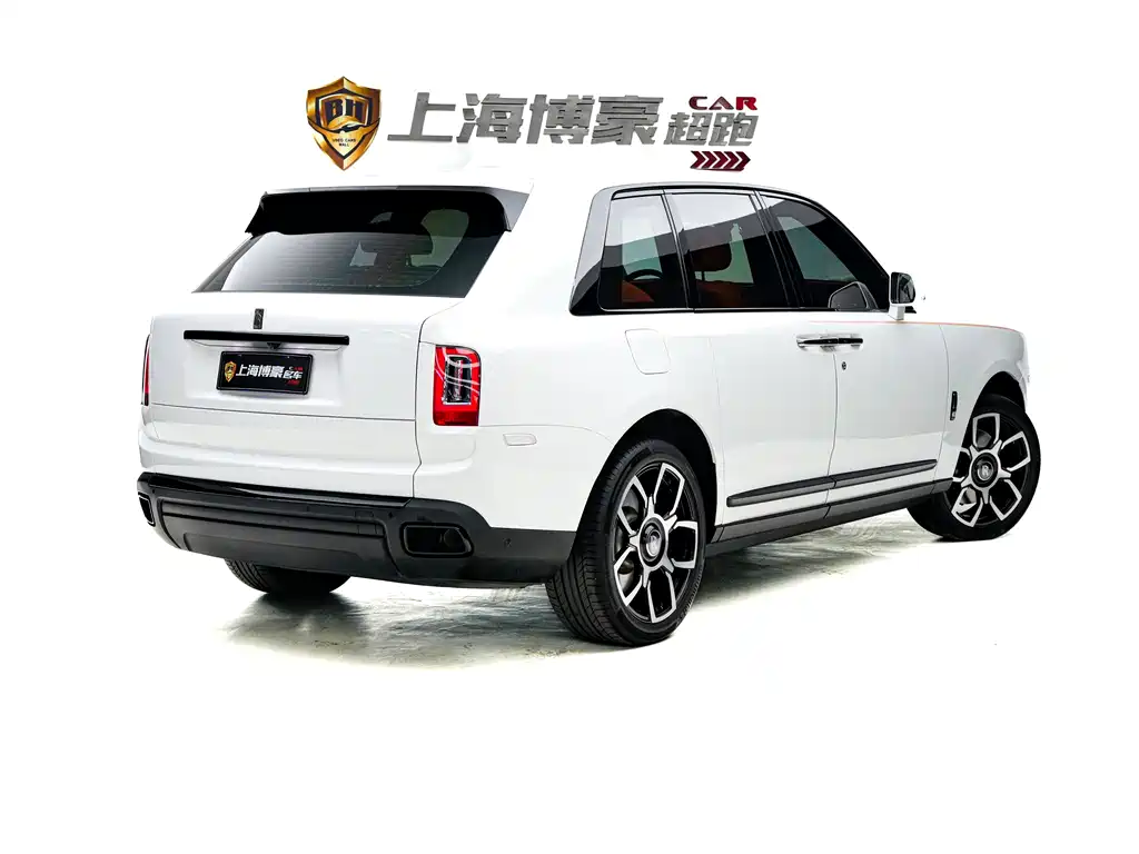Rolls-Royce Cullinan 2021 мест