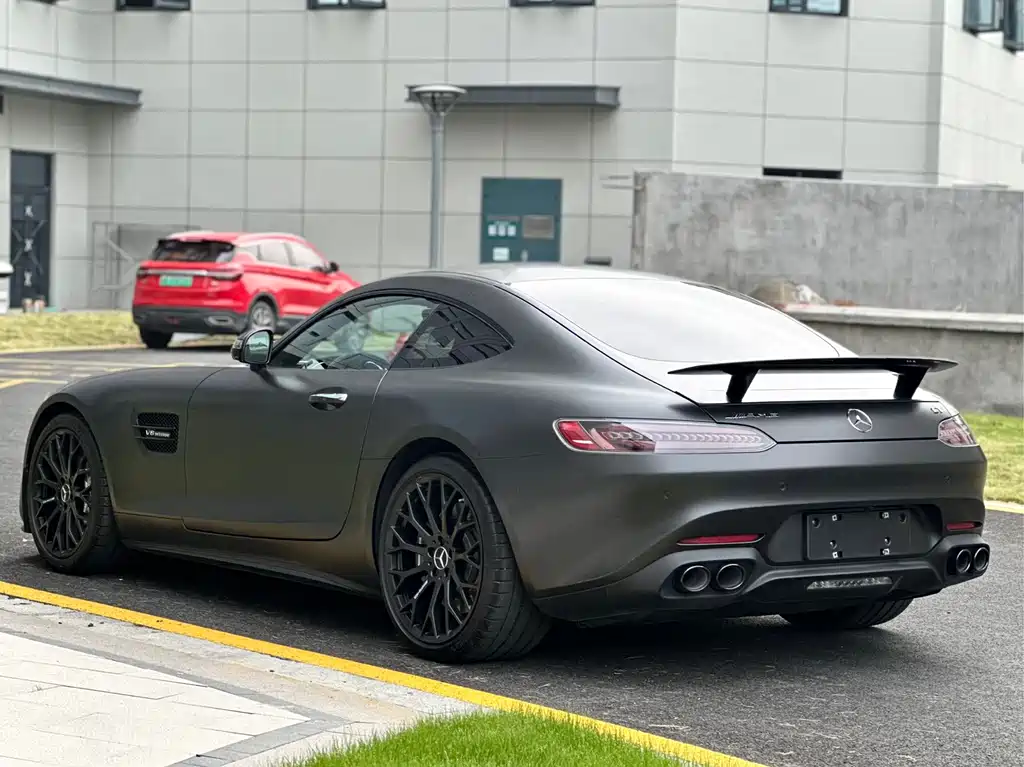 MERCEDES-BENZ AMG GT