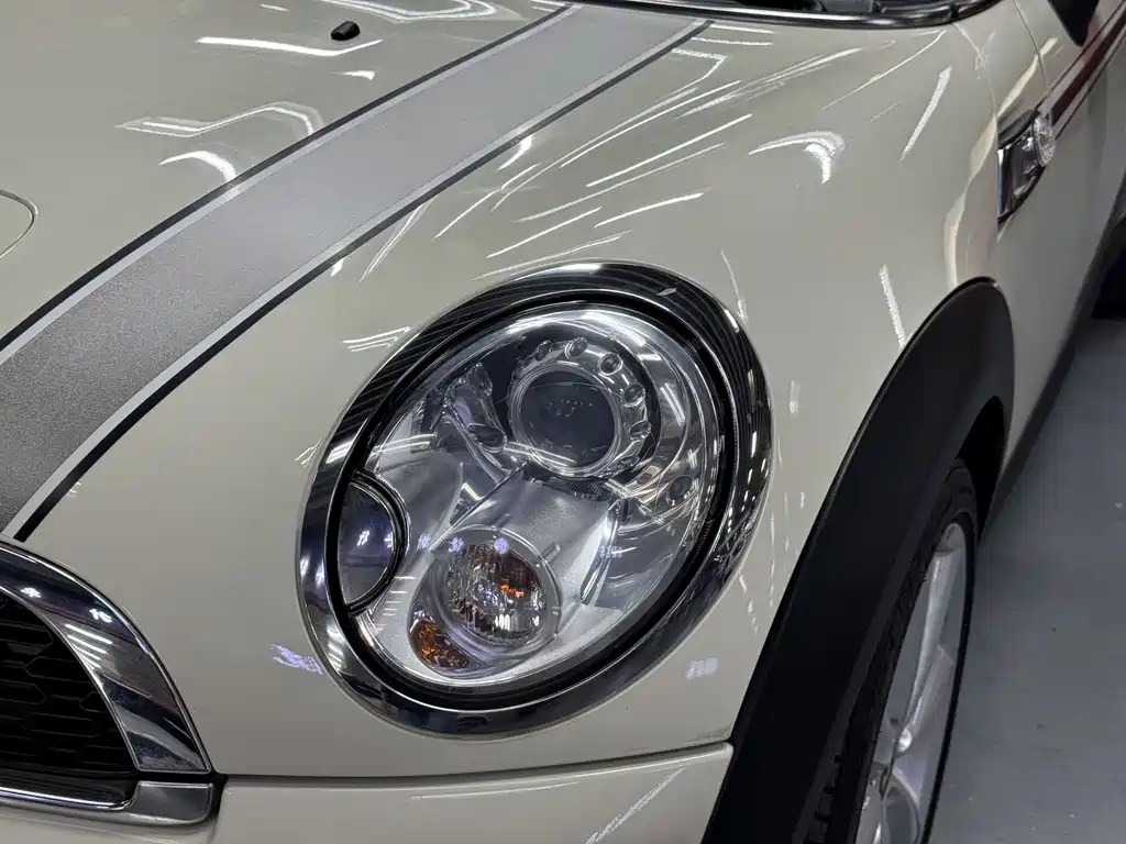MINI Mini Clubman — миниатюра 6