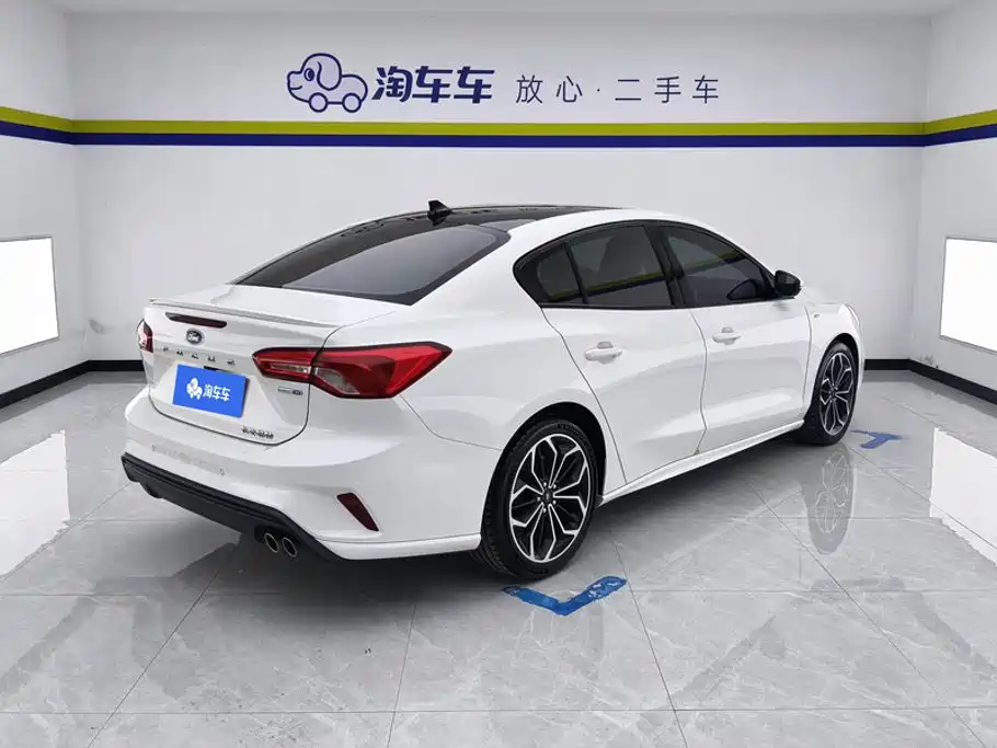 Ford Focus — миниатюра 3