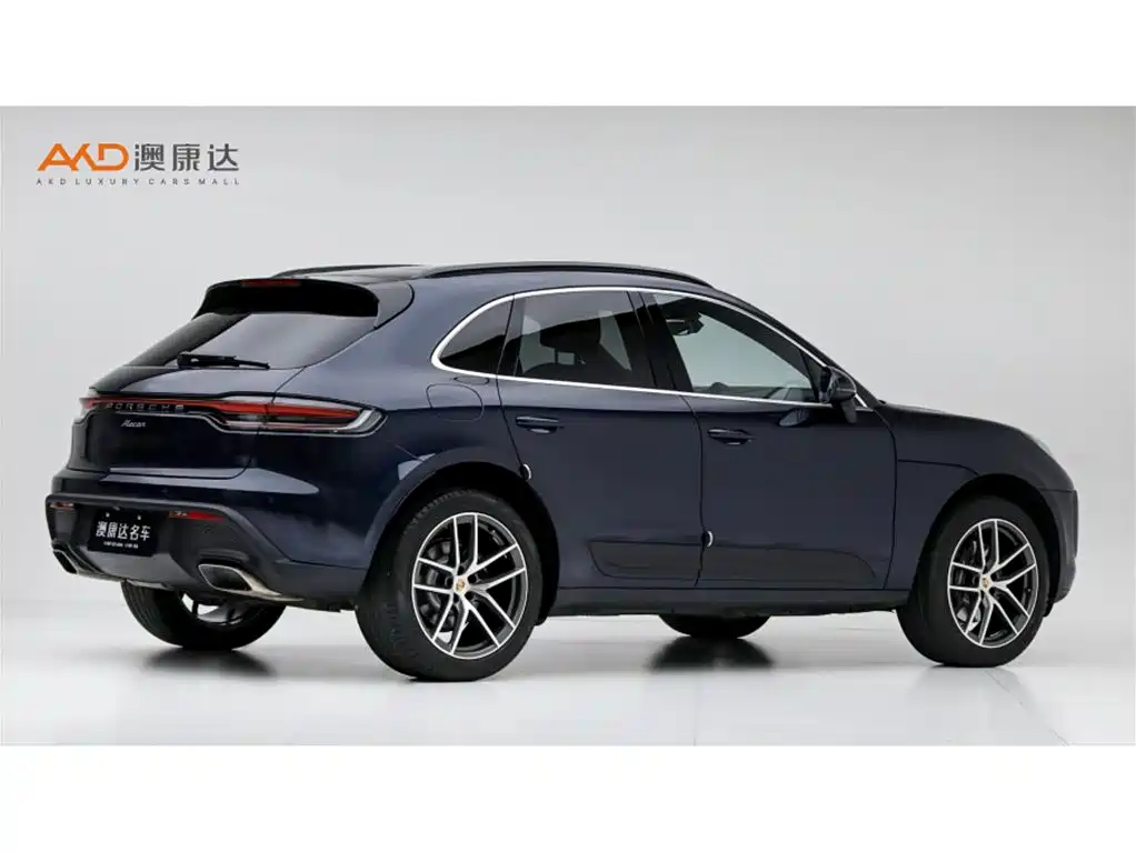 Porsche Macan — миниатюра 3