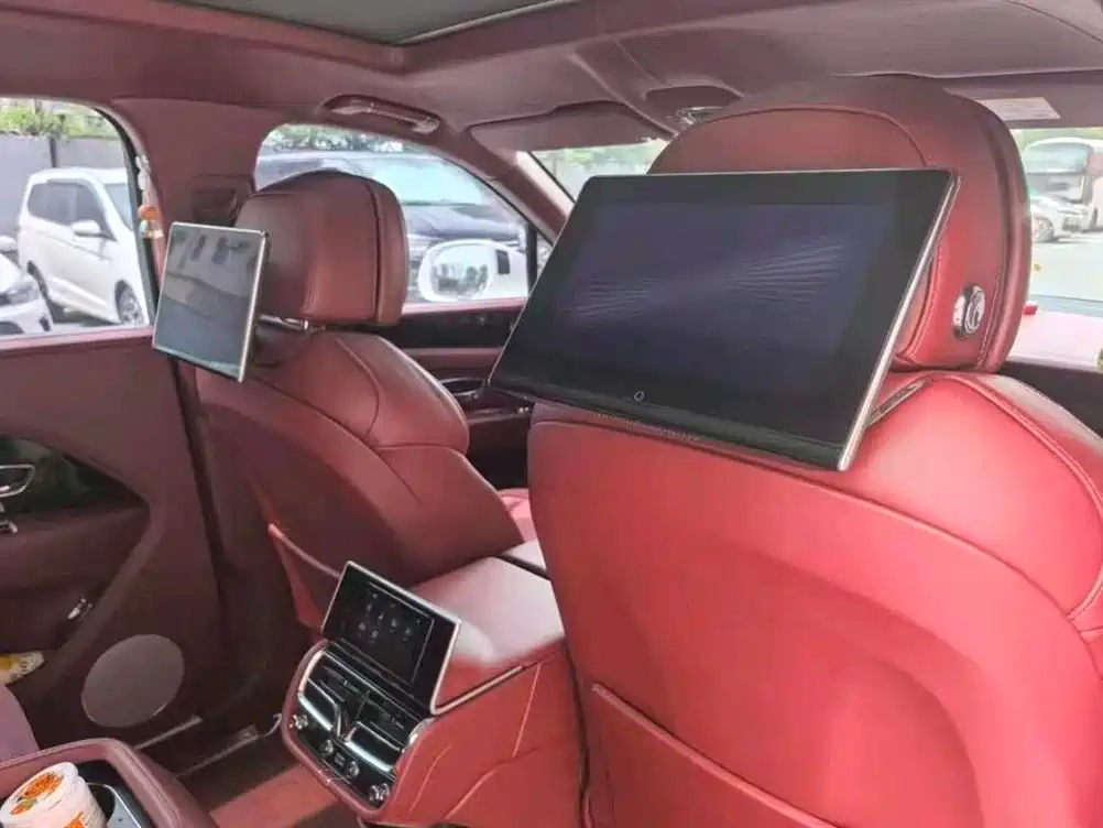 Bentley Bentayga 2024 4.0T V8