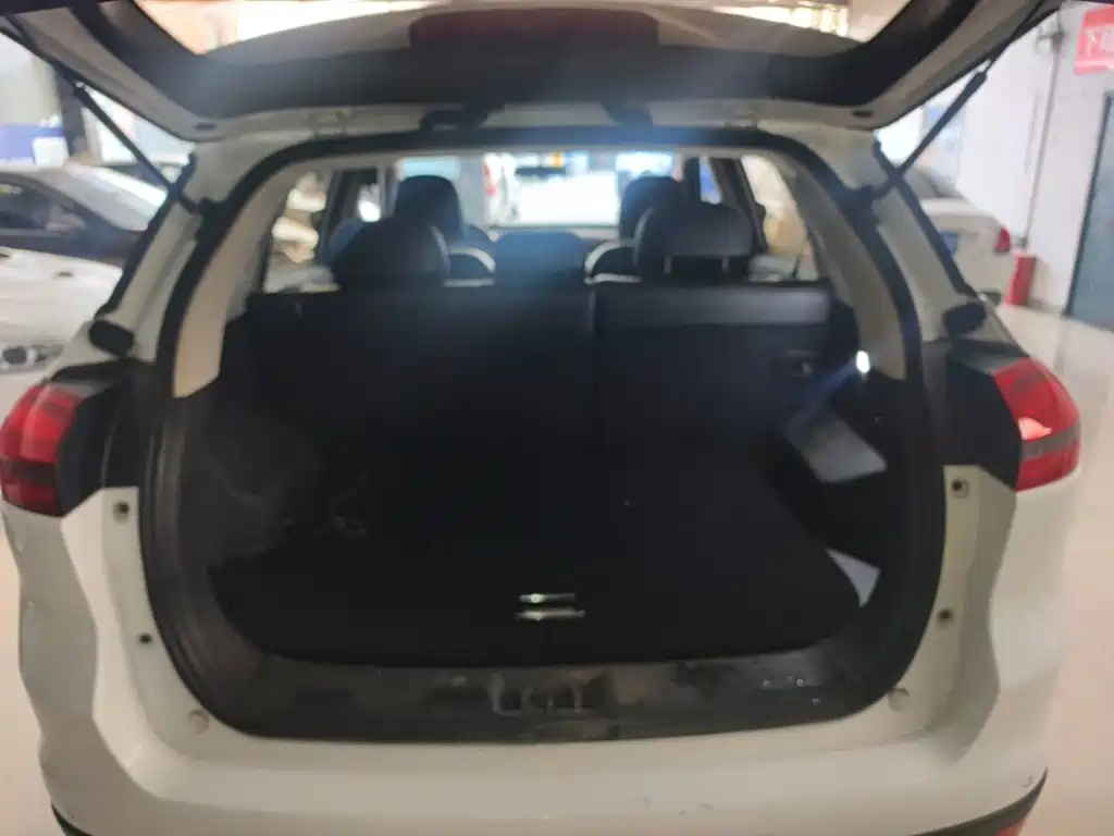 Geely Boyue — миниатюра 19