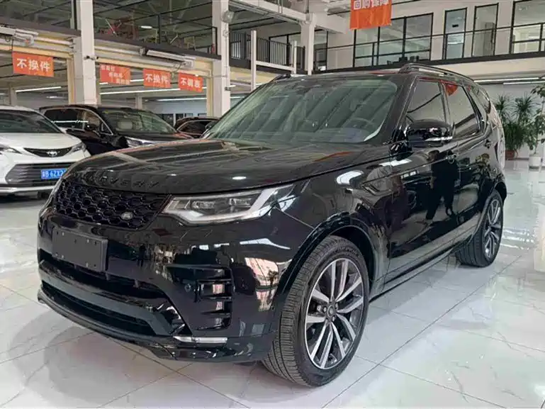 Land Rover Discovery 2024
