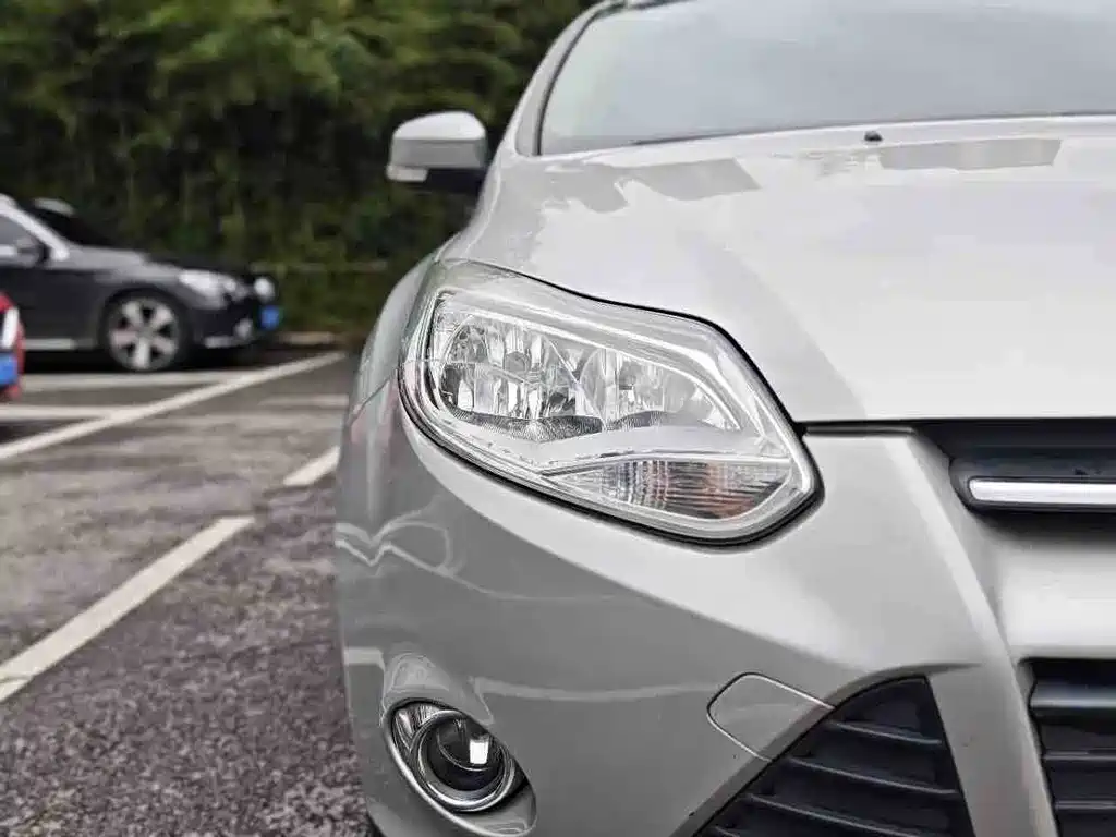 Ford Focus — миниатюра 13