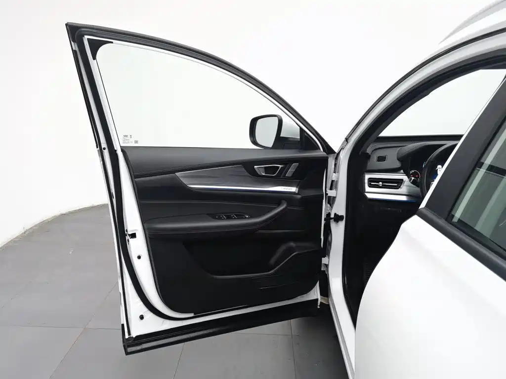 Chery Tiggo 8 — миниатюра 8
