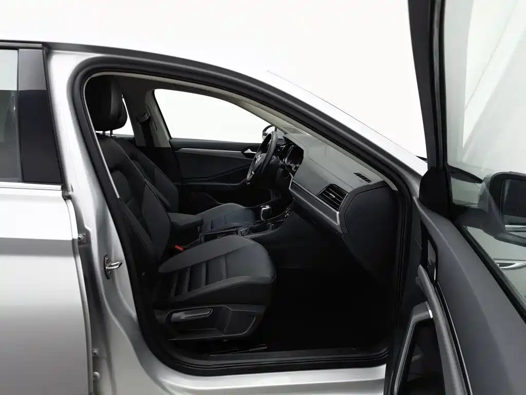 Volkswagen Sagitar — миниатюра 23