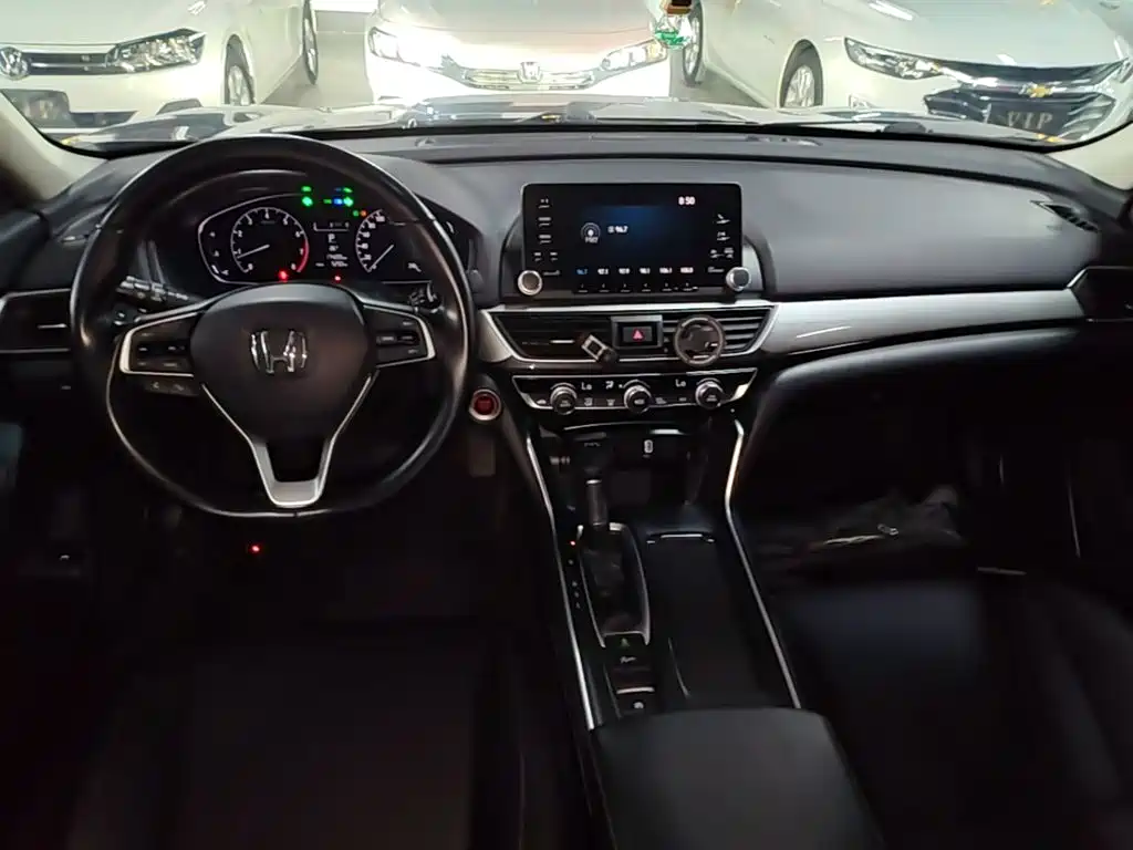 Honda Inspire — миниатюра 10