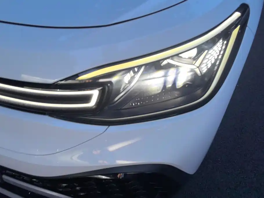 Volkswagen ID.6 Crozz — миниатюра 5