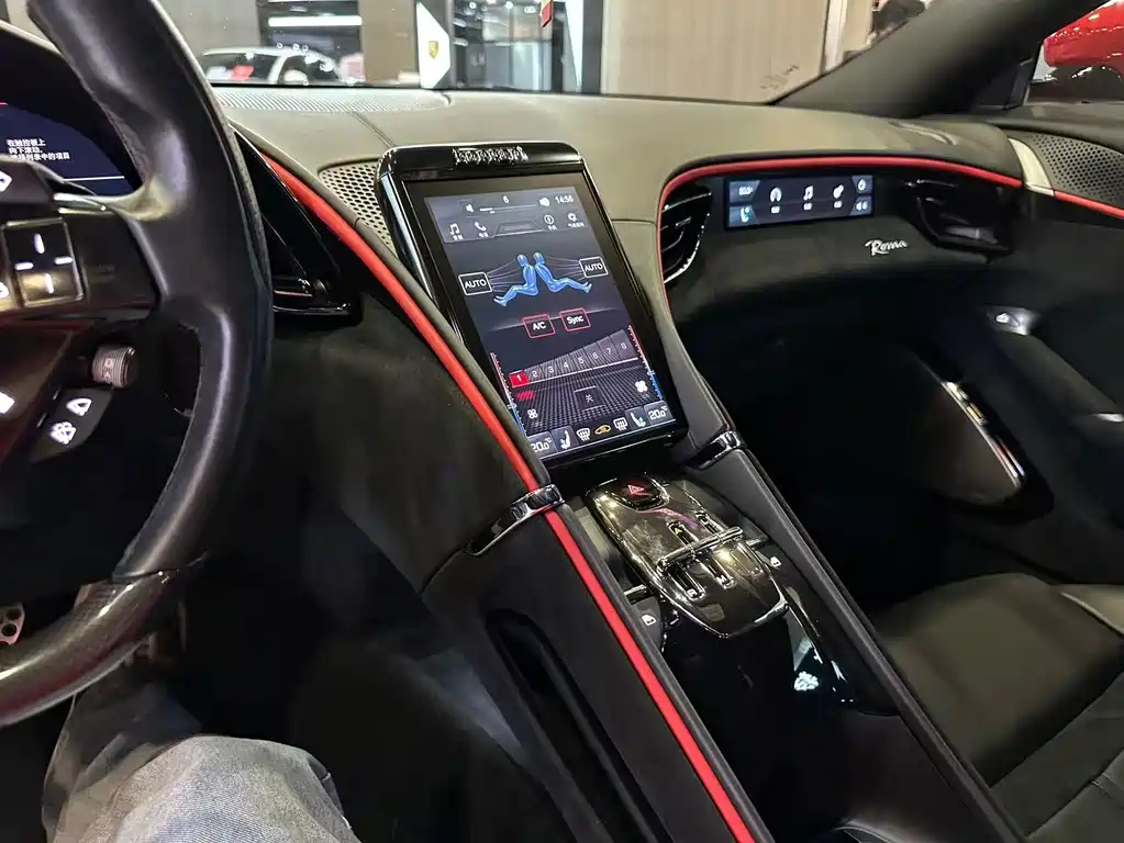 Ferrari Roma — миниатюра 5