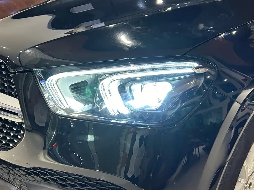 MERCEDES-BENZ GLE