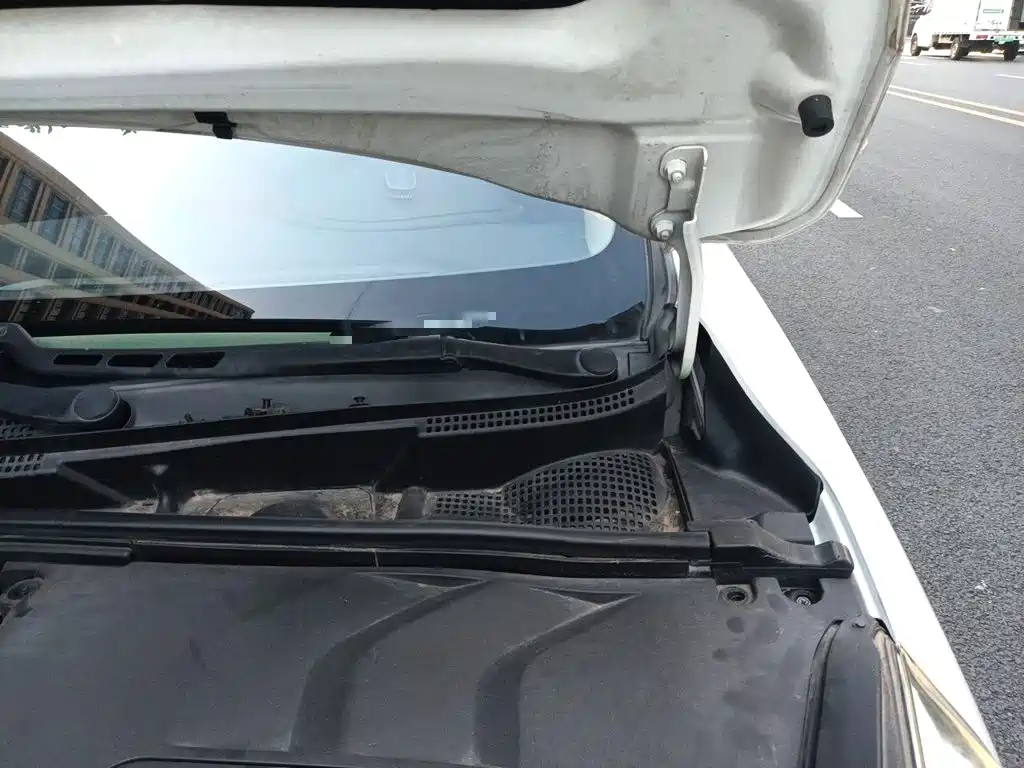 Geely Emgrand GS — миниатюра 21