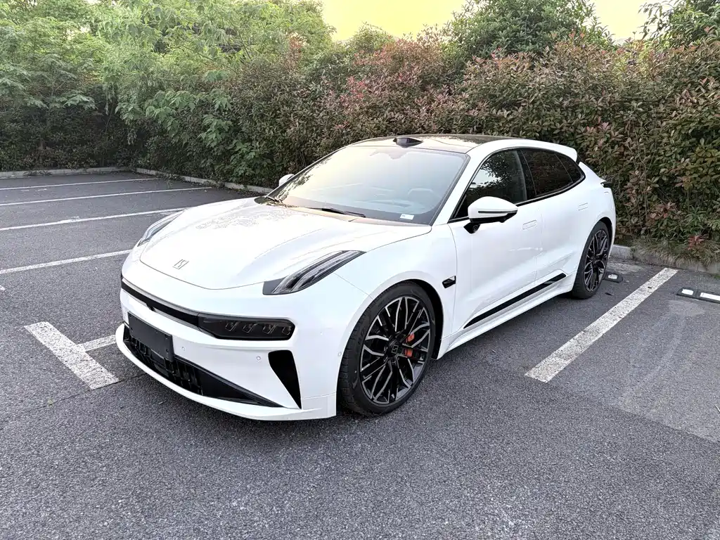 Zeekr 001 2021