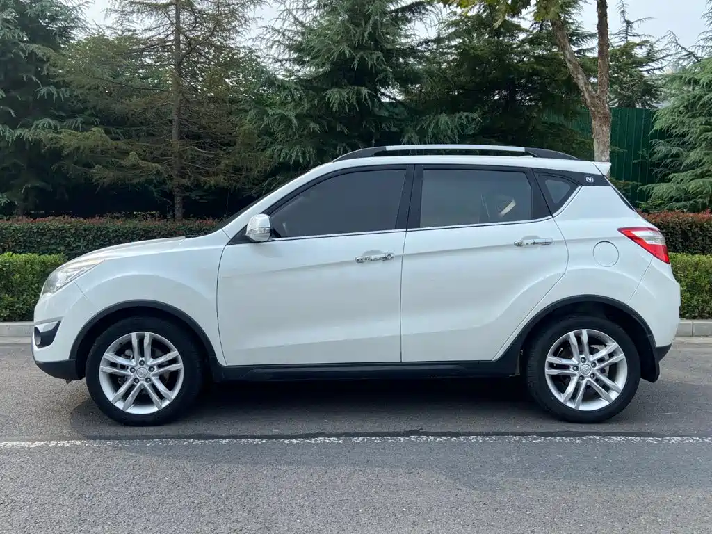 Changan CS35 — миниатюра 19