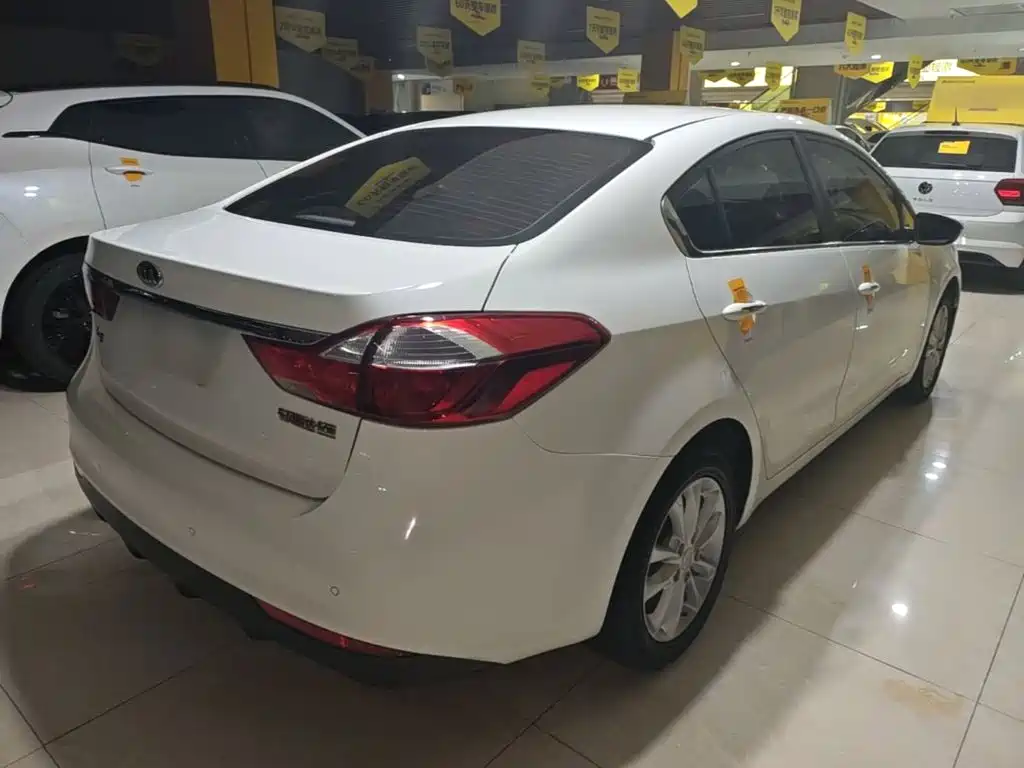 Kia K3 — миниатюра 7