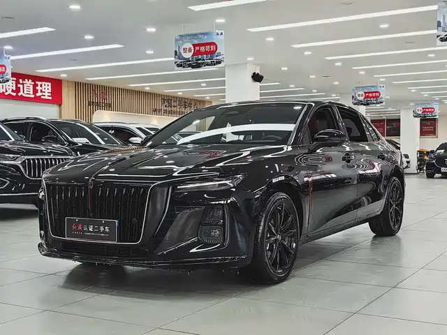 2025 Hongqi H5