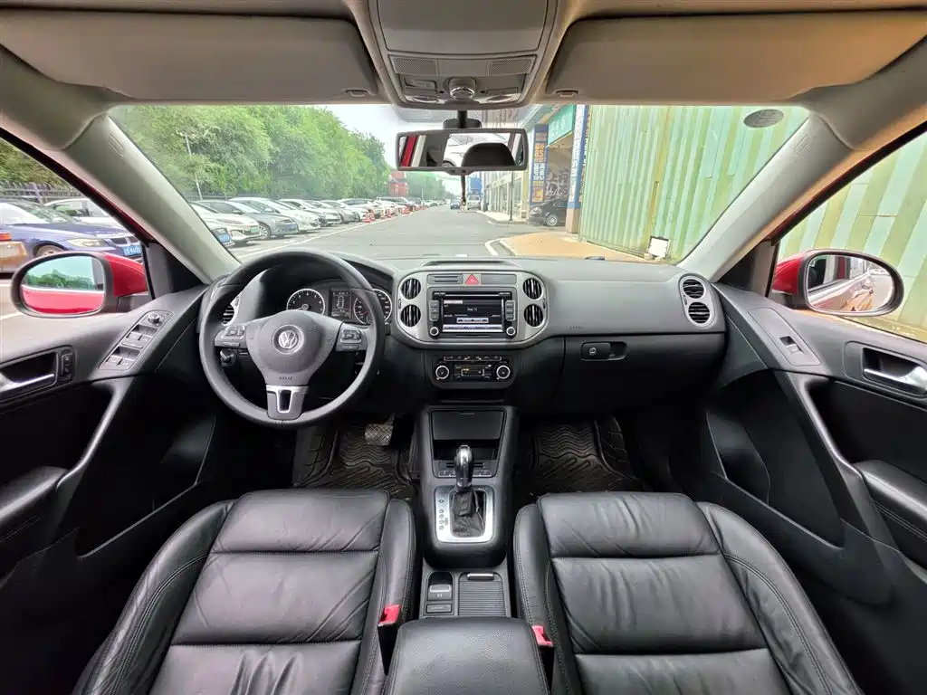 Volkswagen Tiguan 2011 2.0TSI R-Line
