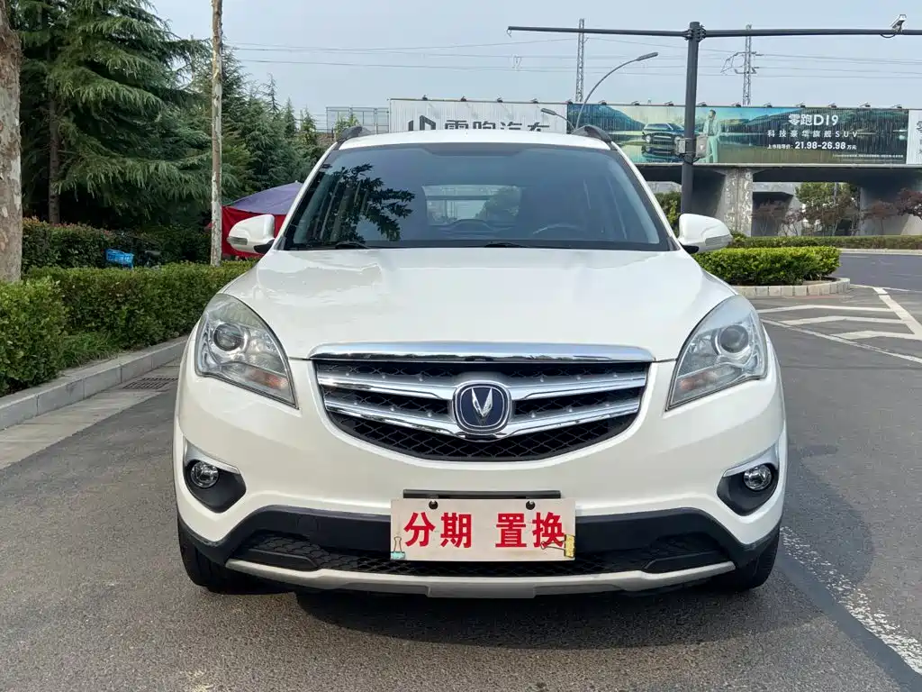 Changan CS35 — миниатюра 2
