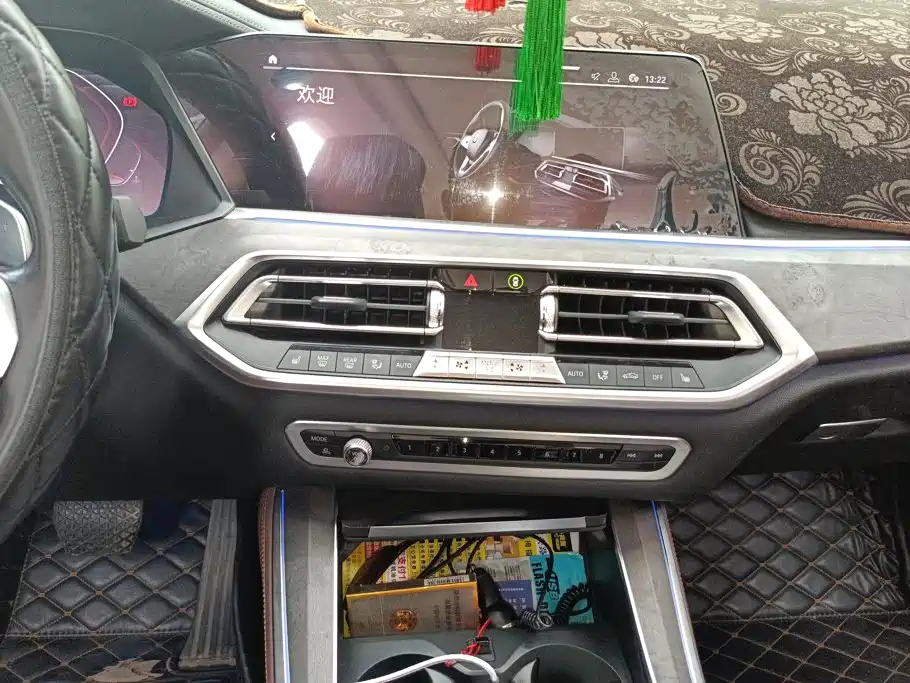 BMW X5 (Import) — миниатюра 13