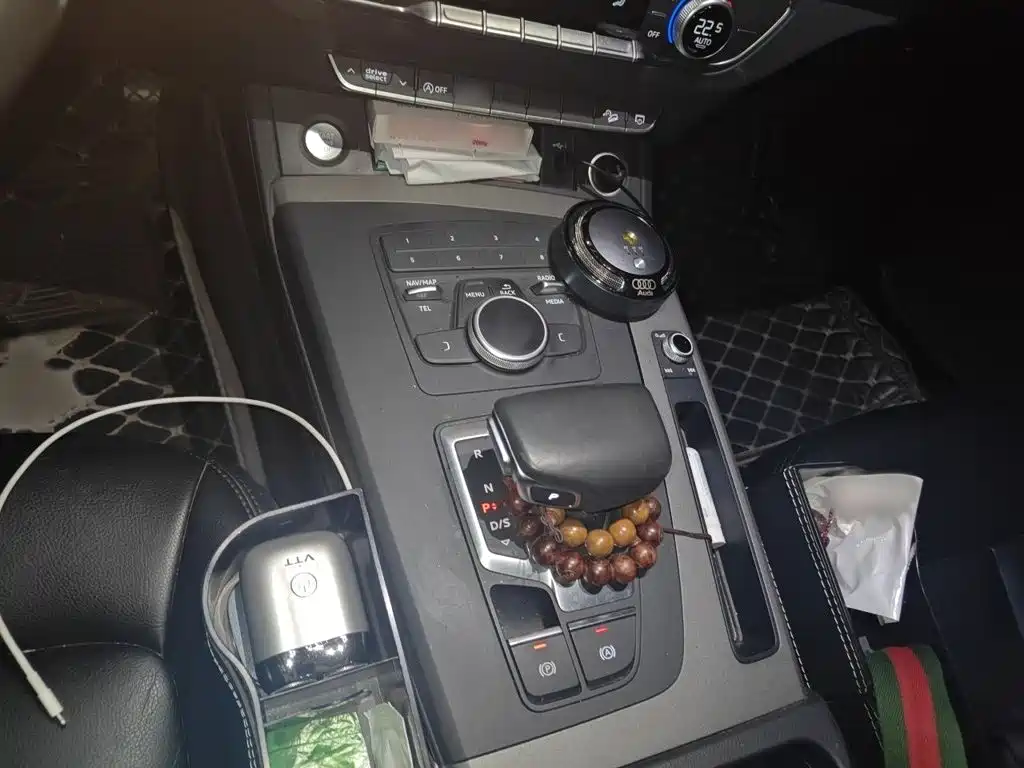 Audi Q5L — миниатюра 11