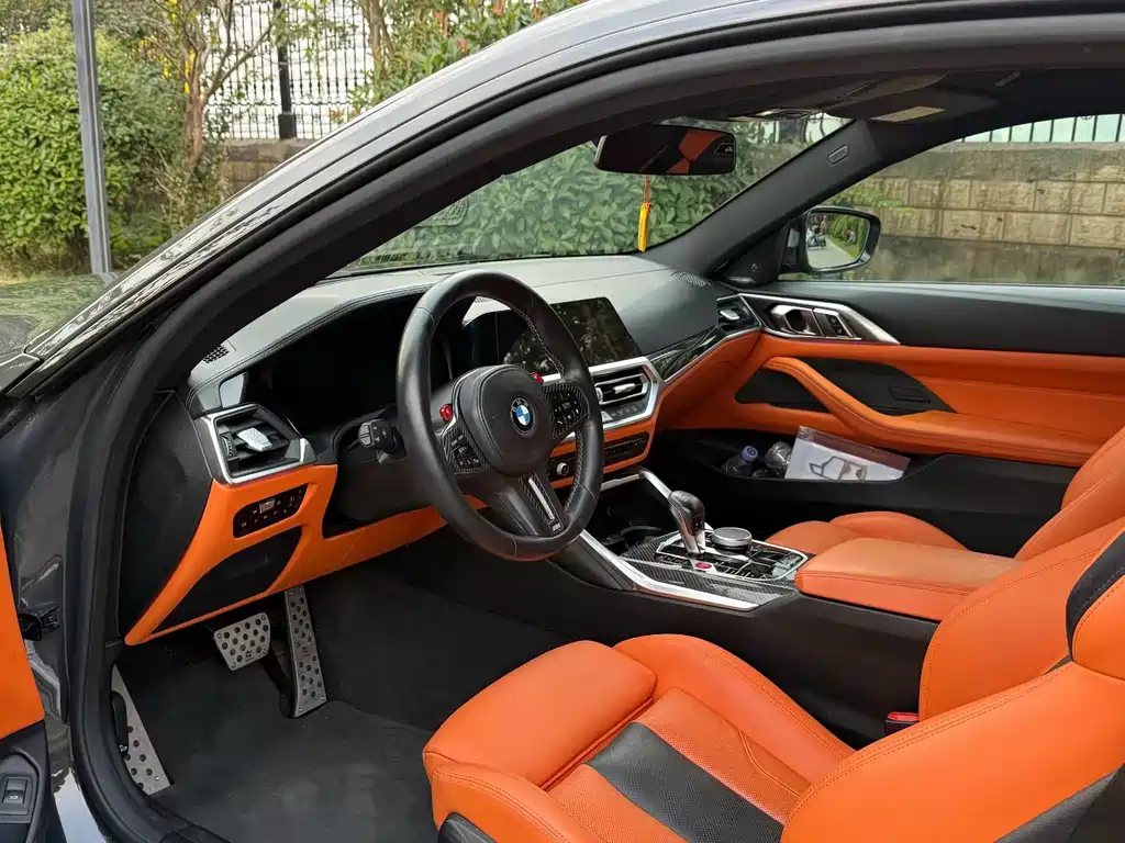 BMW M4 — миниатюра 3