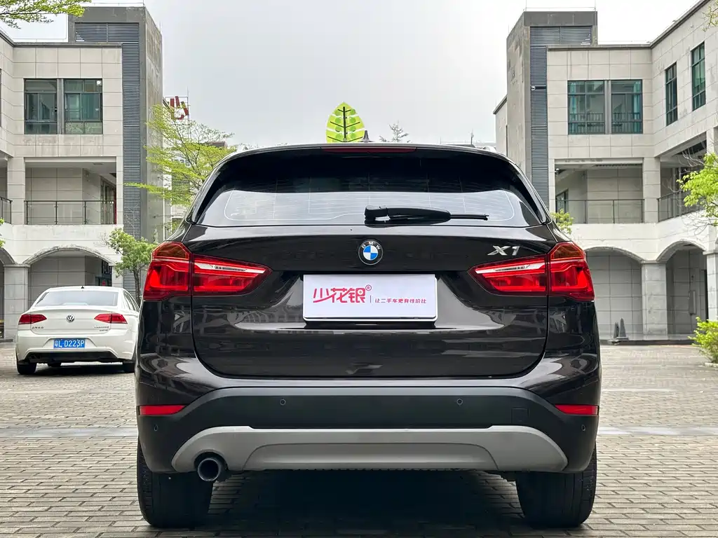 BMW X1 2016 sDrive18Li Fashion
