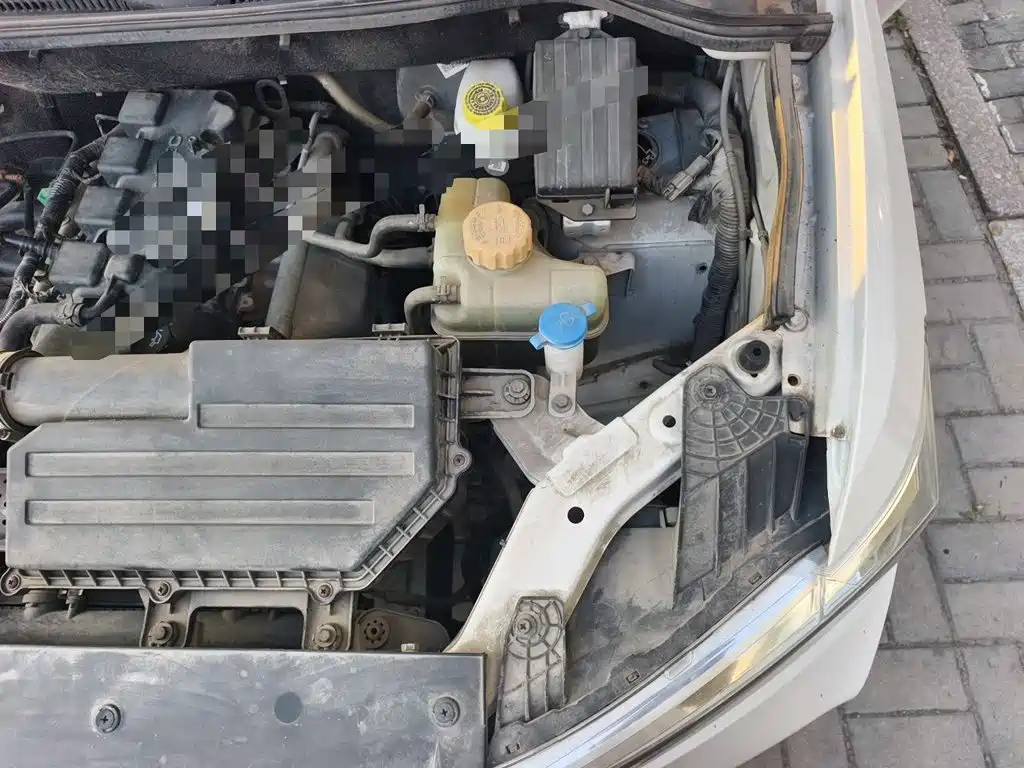 Wuling Hongguang — миниатюра 22