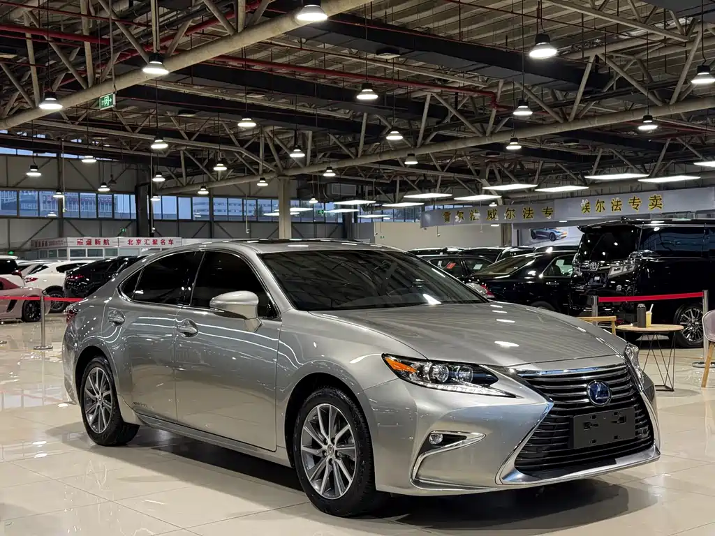 Lexus ES — миниатюра 3