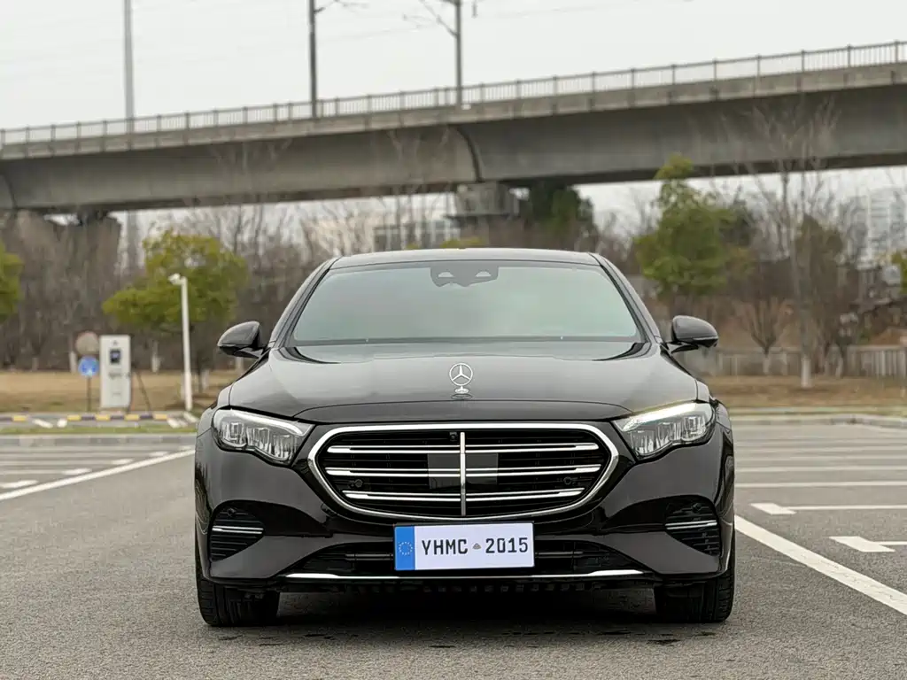 Mercedes-Benz E-Class E 2024 E 300 L Fashion