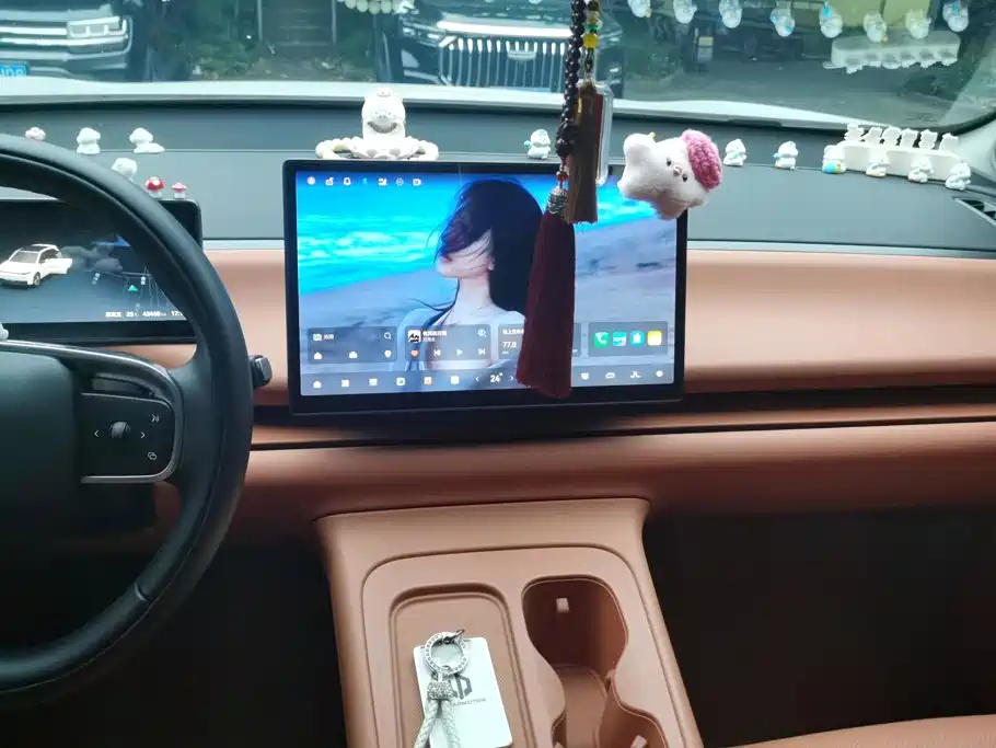 Leapmotor Leapmotor C10 — миниатюра 13