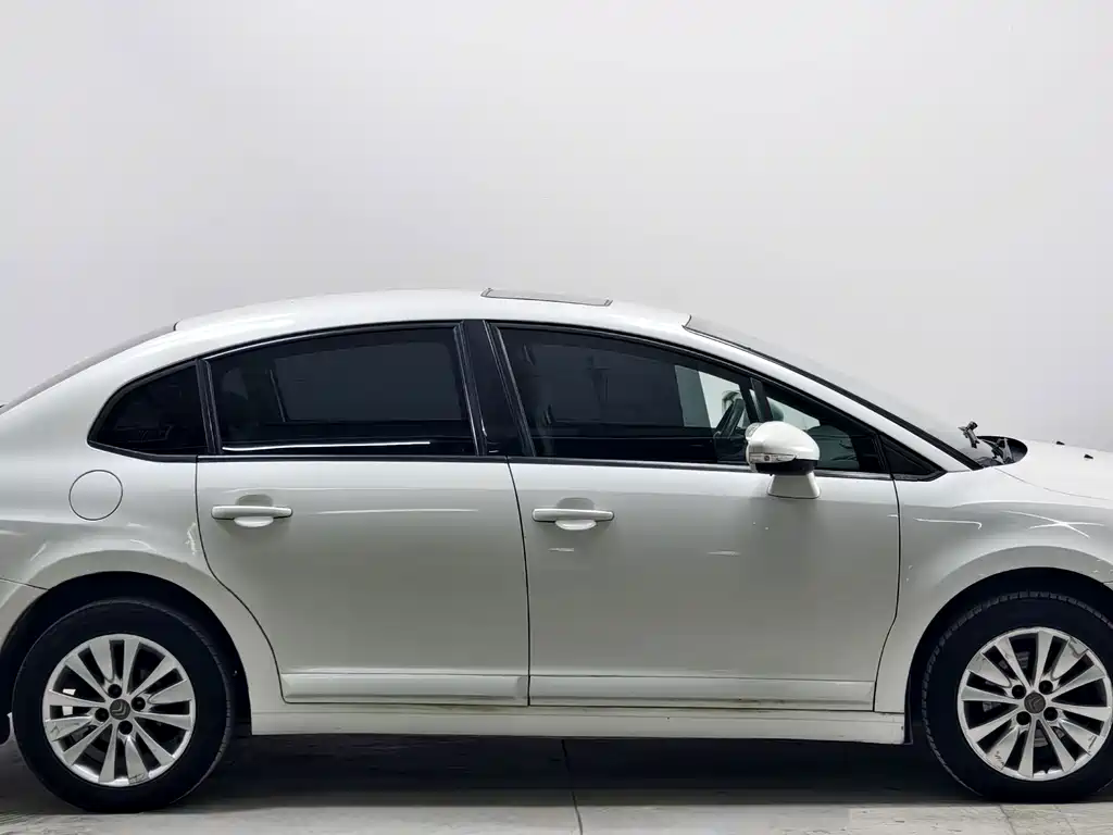 Citroen C-Quatre — миниатюра 8