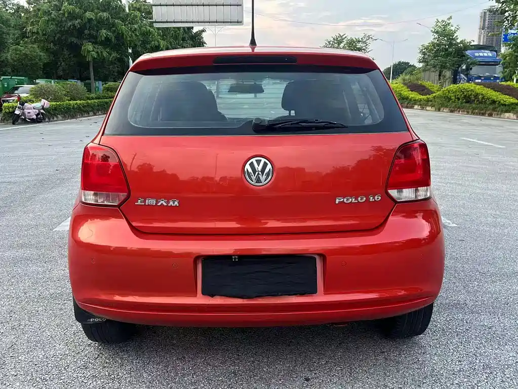 Volkswagen Polo 1.6L Auto Supreme Cool Edition, фото 5