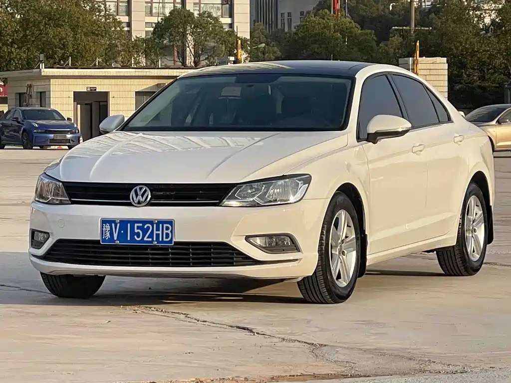VOLKSWAGEN LINGDU