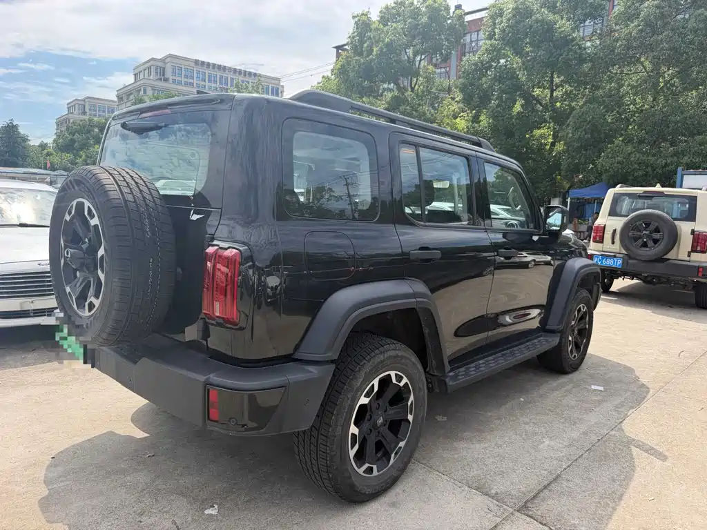 Tank 300 2025 Hi4-T 37.1kWh