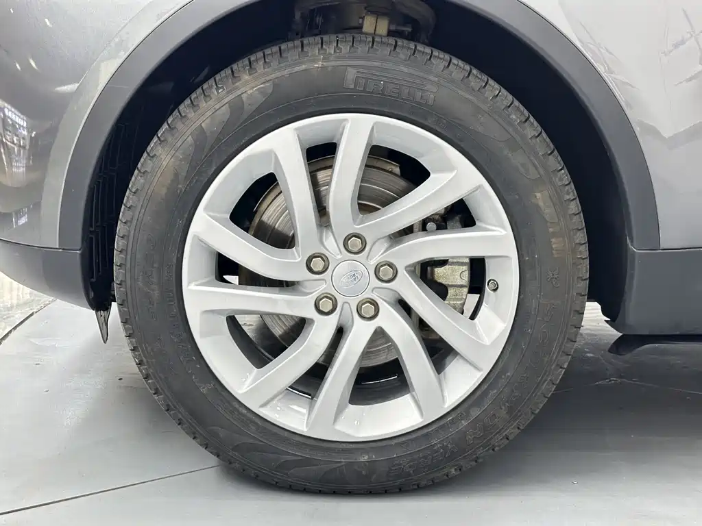 Land Rover Discovery — миниатюра 25