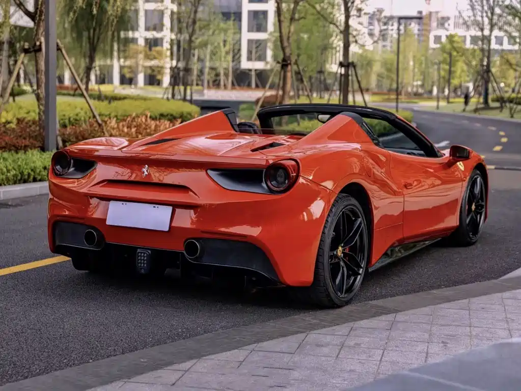 Ferrari 488 — миниатюра 3