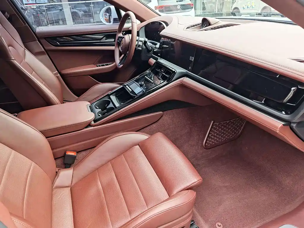 Porsche Panamera — миниатюра 5