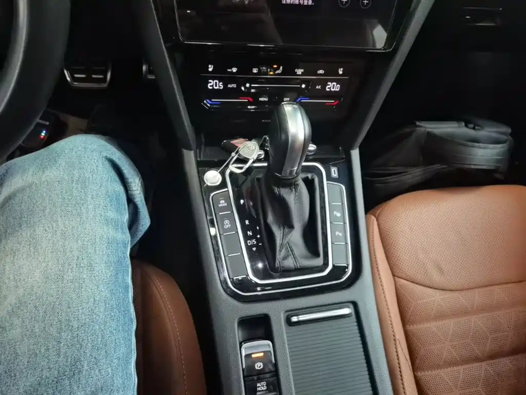 Volkswagen CC — миниатюра 14