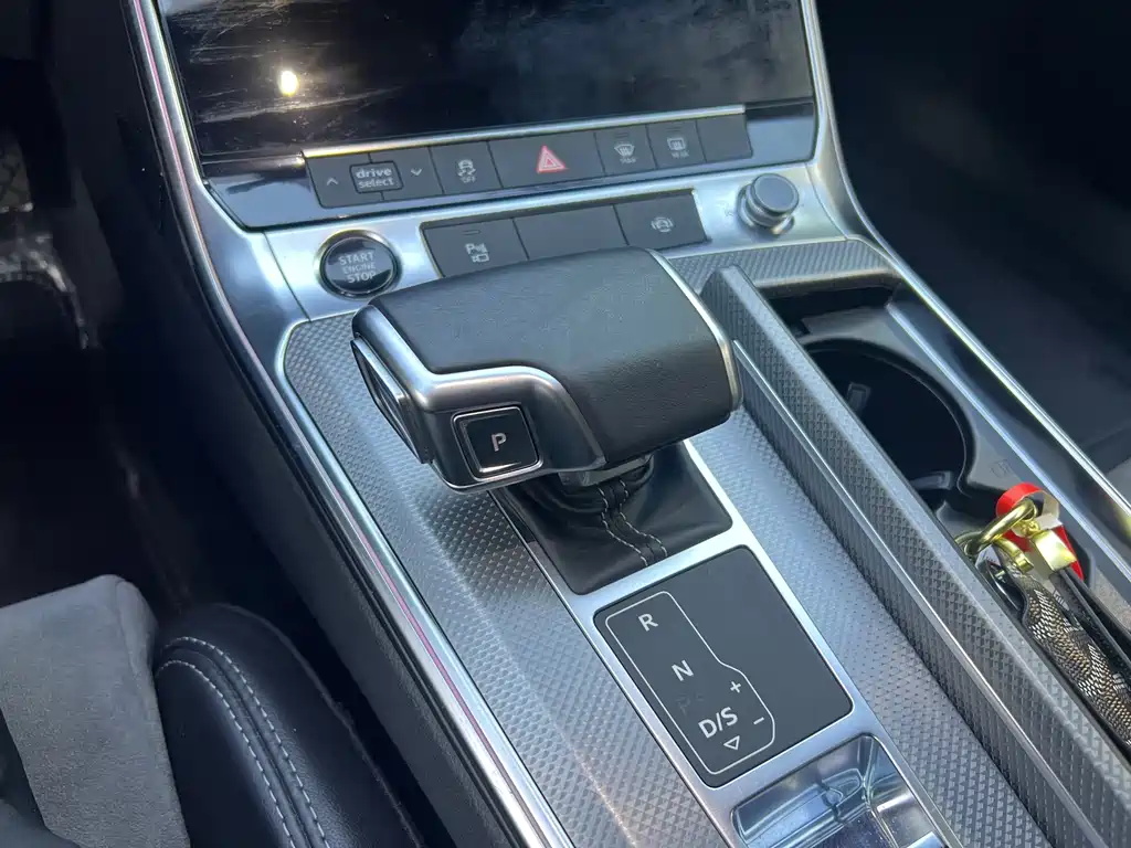 Audi A6L — миниатюра 8